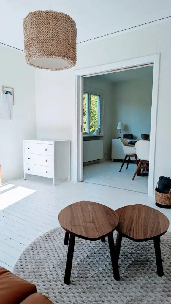 Gemütliches Wohnzimmer der Villa Langstrumpf in Silverdalen – Ferienhaus für Familien nahe Vimmerby