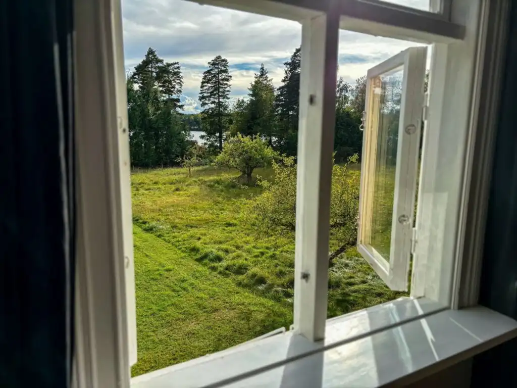 Gartenblick vom Seegut Hovmantorp in Hovmantorp, Småland