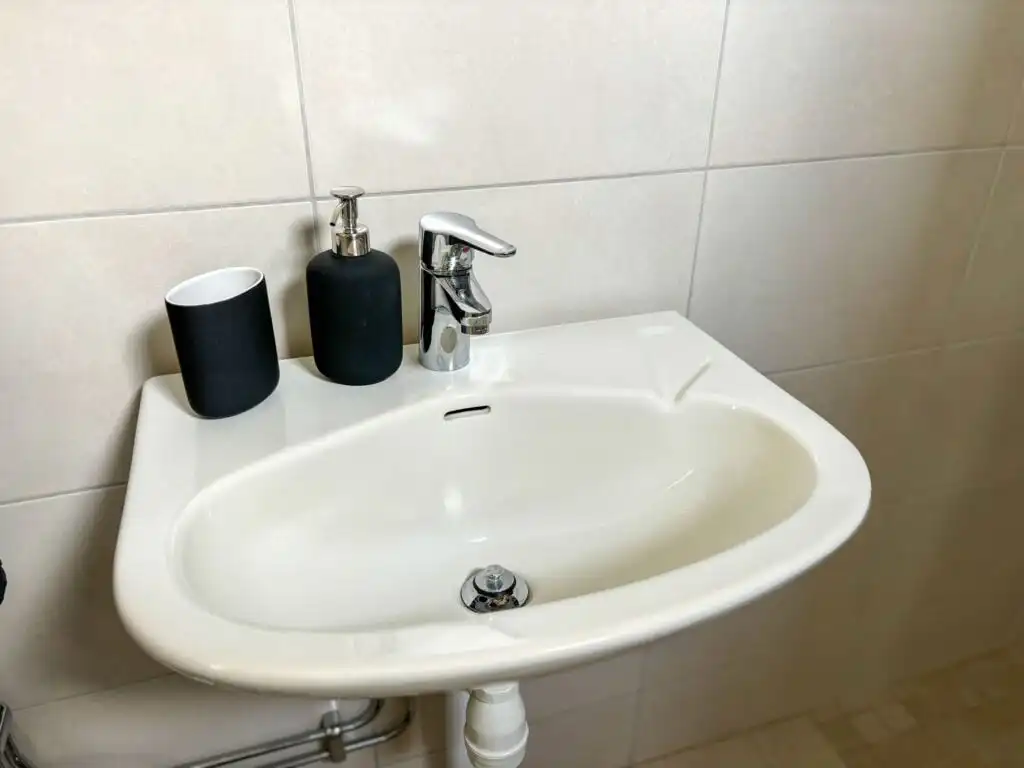 Gäste-WC im Seegut Hovmantorp in Hovmantorp, Småland