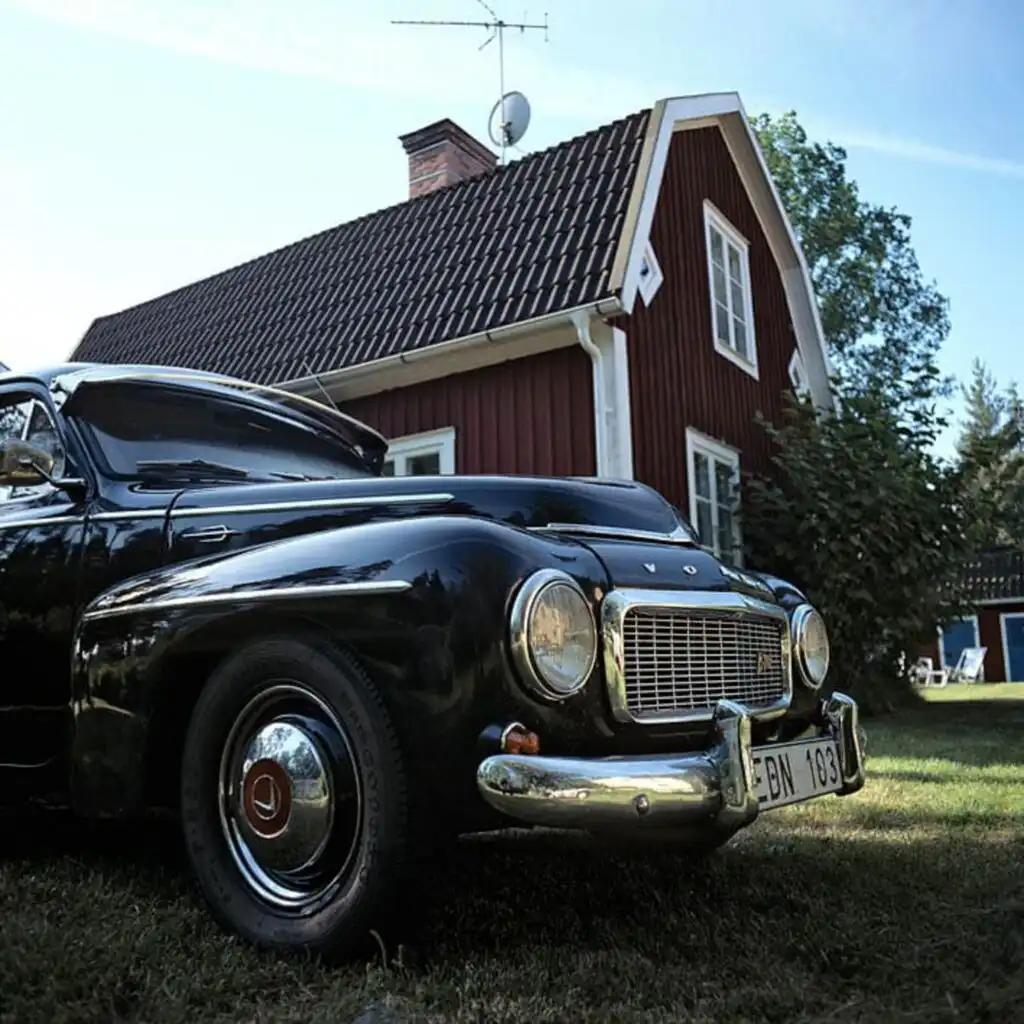 Außenansicht Villa Lilla Ferienhaus in Viserum Småland mit traditioneller Architektur