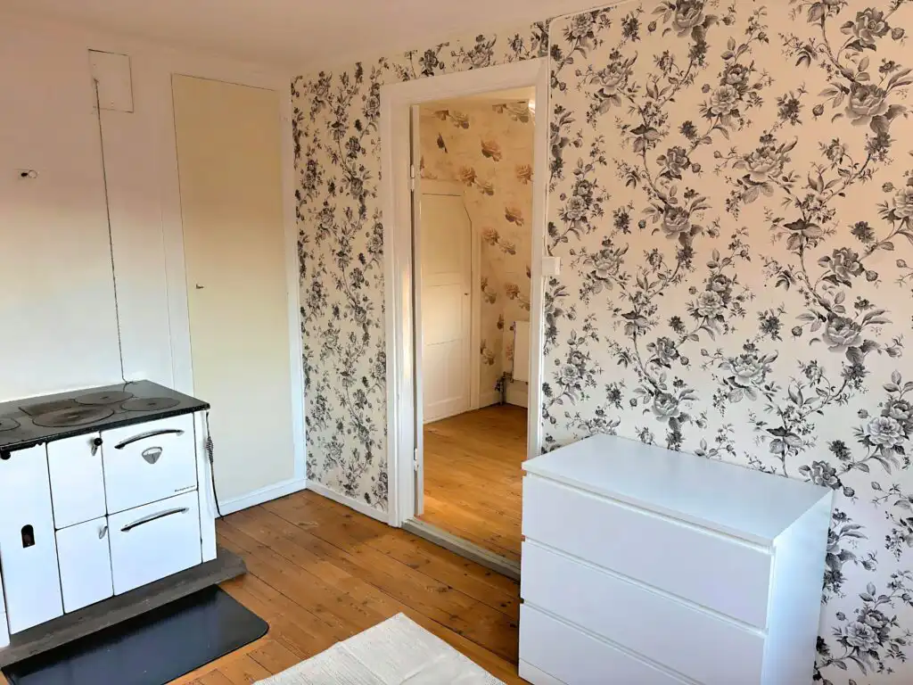 Schlafzimmer mit Ausblick im Hus Mio nahe Vimmerby