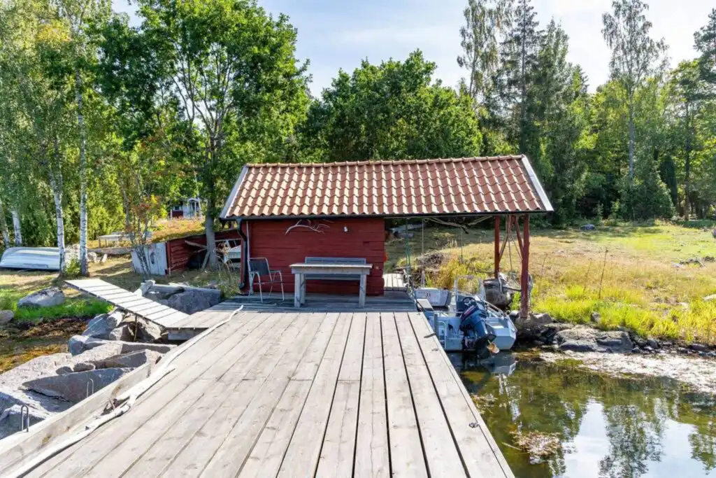 Sauna im Außenbereich vom Hus Skärgården in Figeholm, Småland