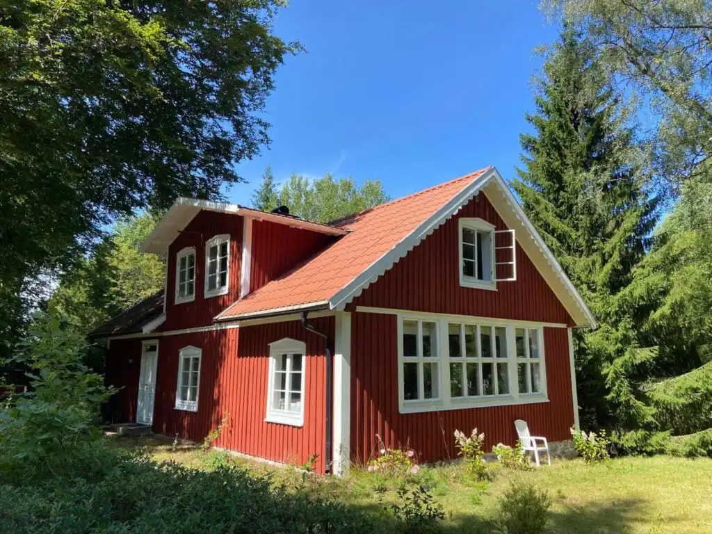 Torsholma Skolhus in Hallaryd – liebevoll restauriertes historisches Schulhaus in Småland