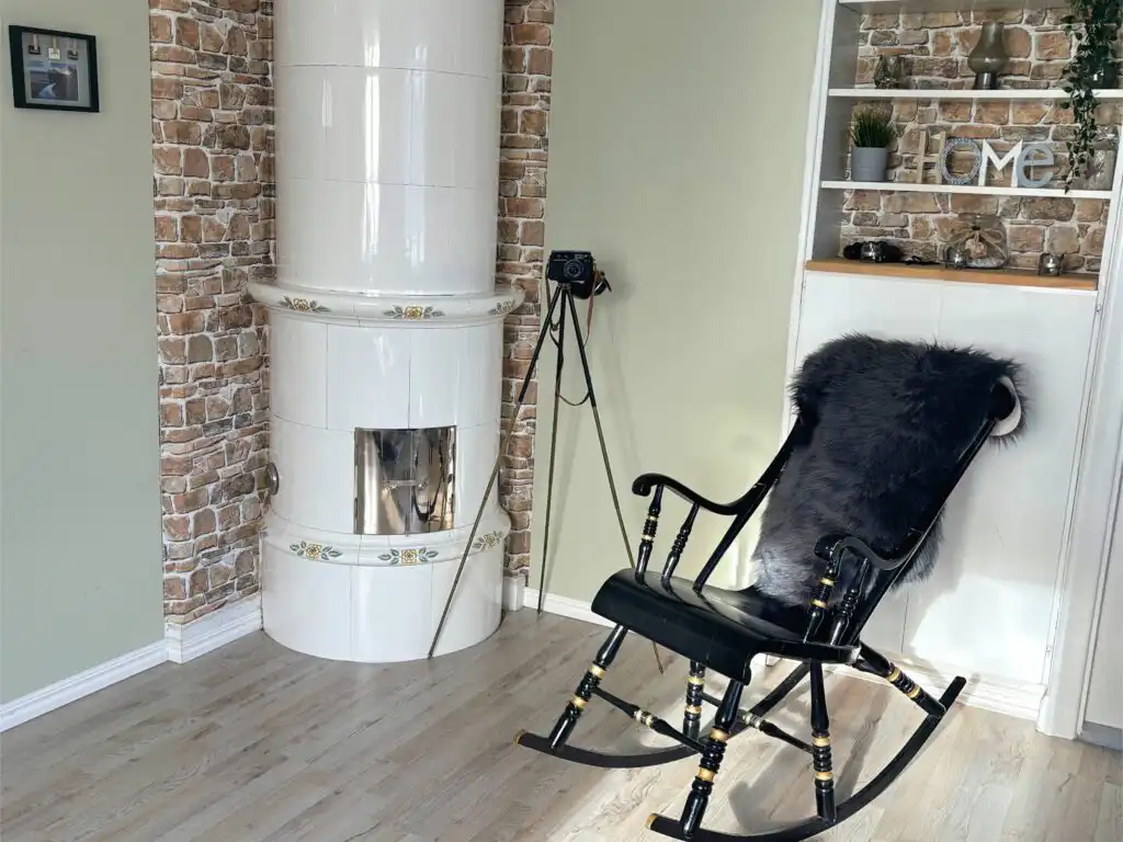 Wohnzimmer im Ferienhaus beim Michel in Järnforsen – Ferienhaus in Småland nahe Astrid Lindgrens Värld