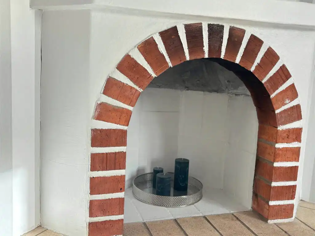 Kamin im Ferienhaus beim Michel in Järnforsen – gemütliches Ferienhaus in Småland