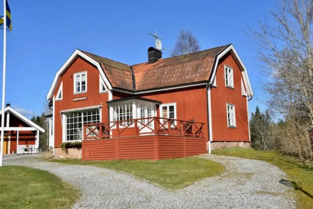 Hauptansicht vom Ferienhaus Kopperhemmets Gård in Gällstad