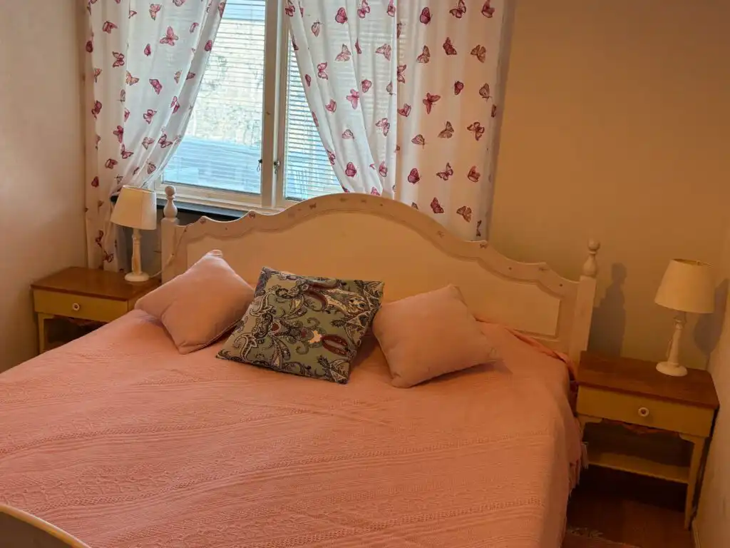 Schlafzimmer im Ferienhaus Hus Ådalsvägen in Fågelfors – gemütliches Ferienhaus in Småland