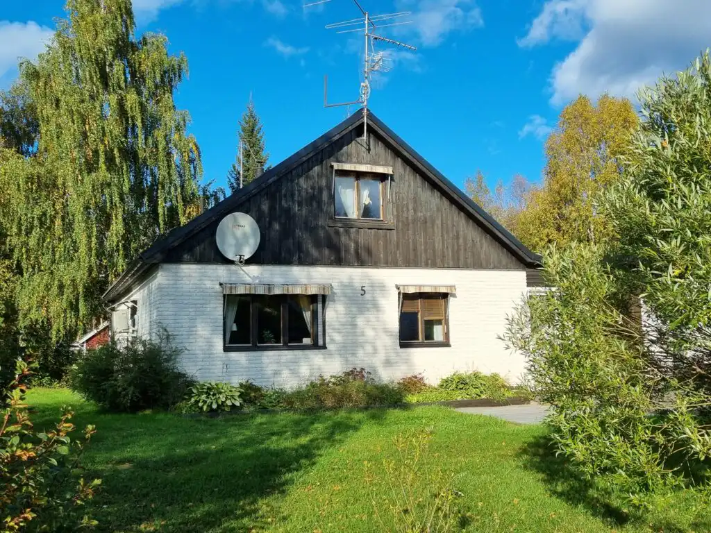 Ferienhaus Villa Assar im verschneiten Vidsel in Lappland Schweden
