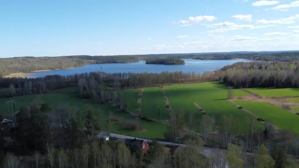 Schlafzimmer im Dachgeschoss vom Hus Mio in Småland