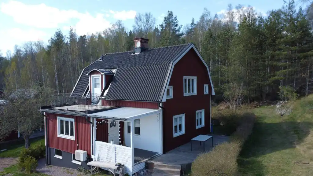 Außenansicht vom Hus Mio in Hultsfred, Småland nahe Vimmerby