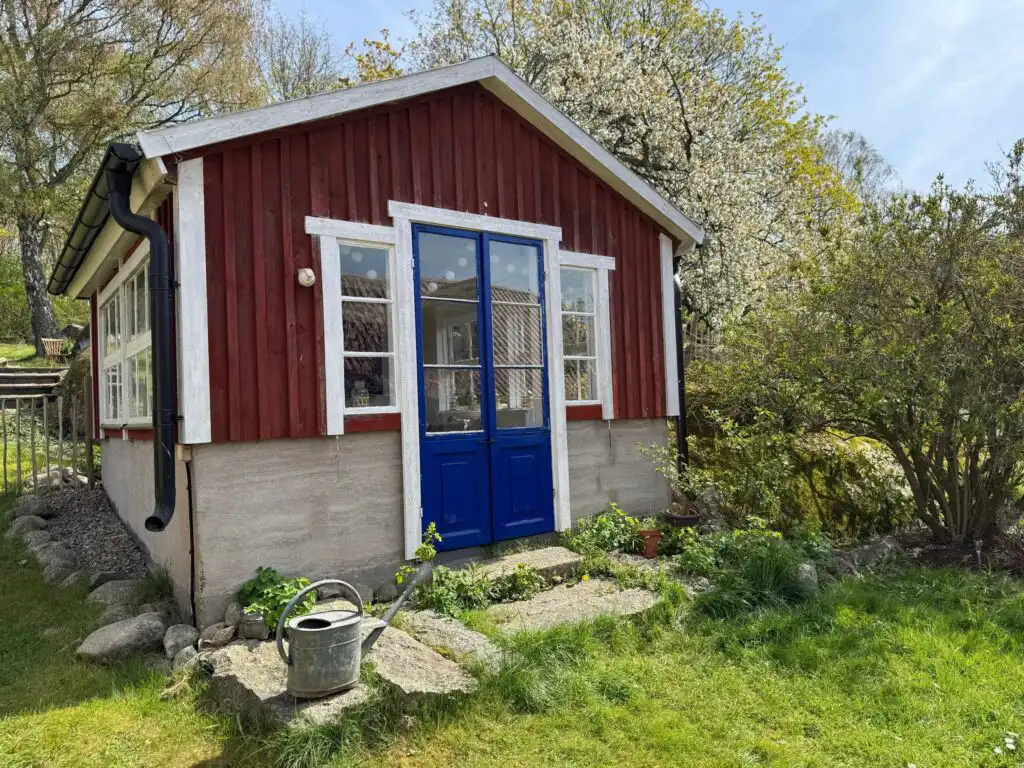 Gartenhaus auf dem Grundstück vom Ferienhaus Istaby in Istaby