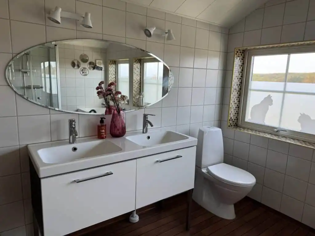 Helles Badezimmer im Ferienhaus Istaby in Blekinge
