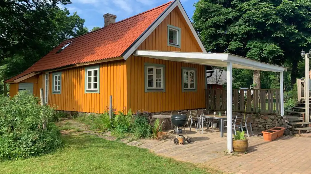 Ferienhaus Chalet Hjortblick mit überdachter Terrasse