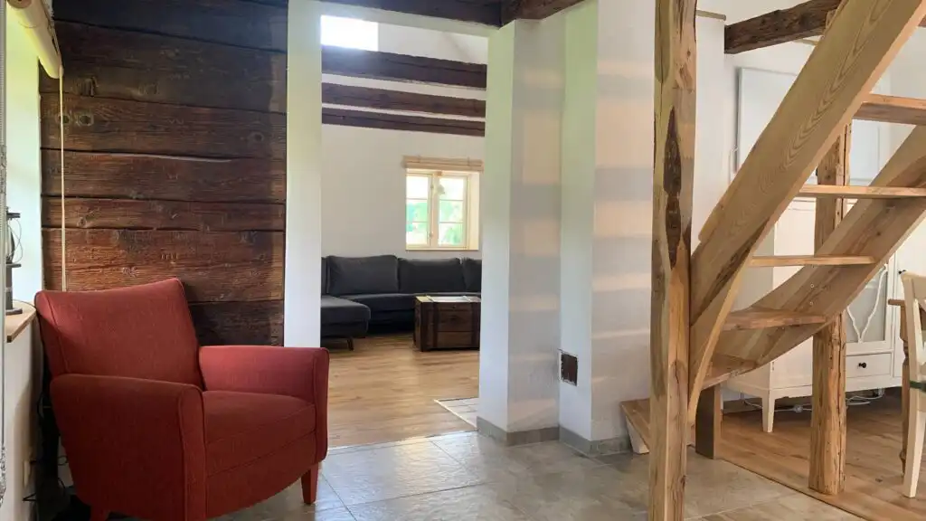 Offener Wohnraum im Chalet Hjortblick