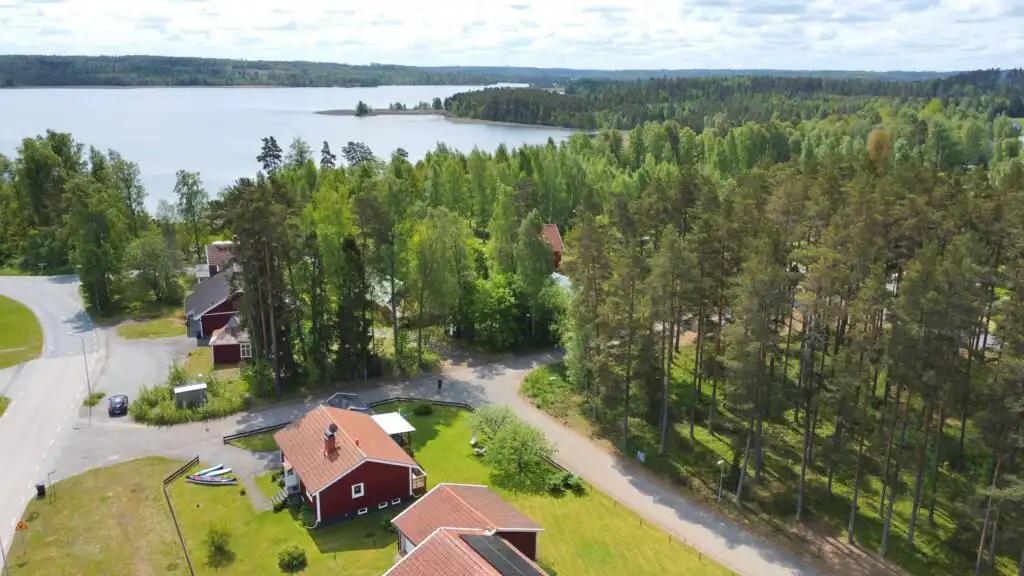 Landschaft bei Hjältevad in Småland – Natur rund um das Ferienhaus Hus Bellö