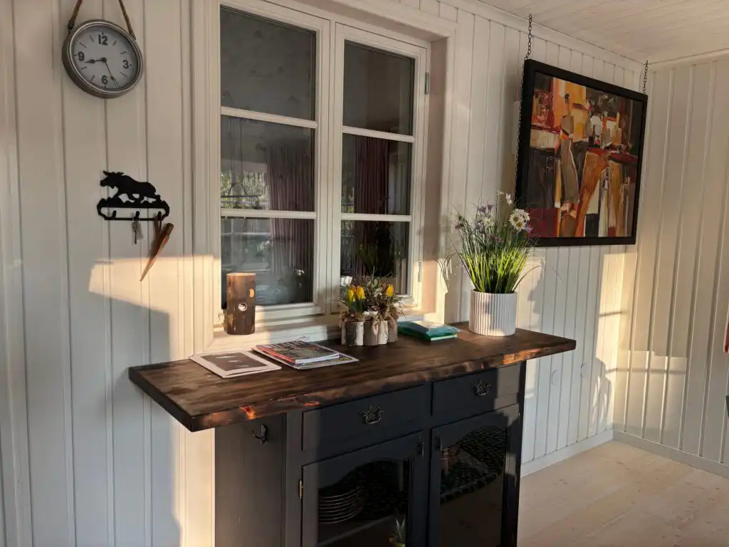 Essbereich im Ferienhaus Hus Siknäs im schwedischen Landhausstil