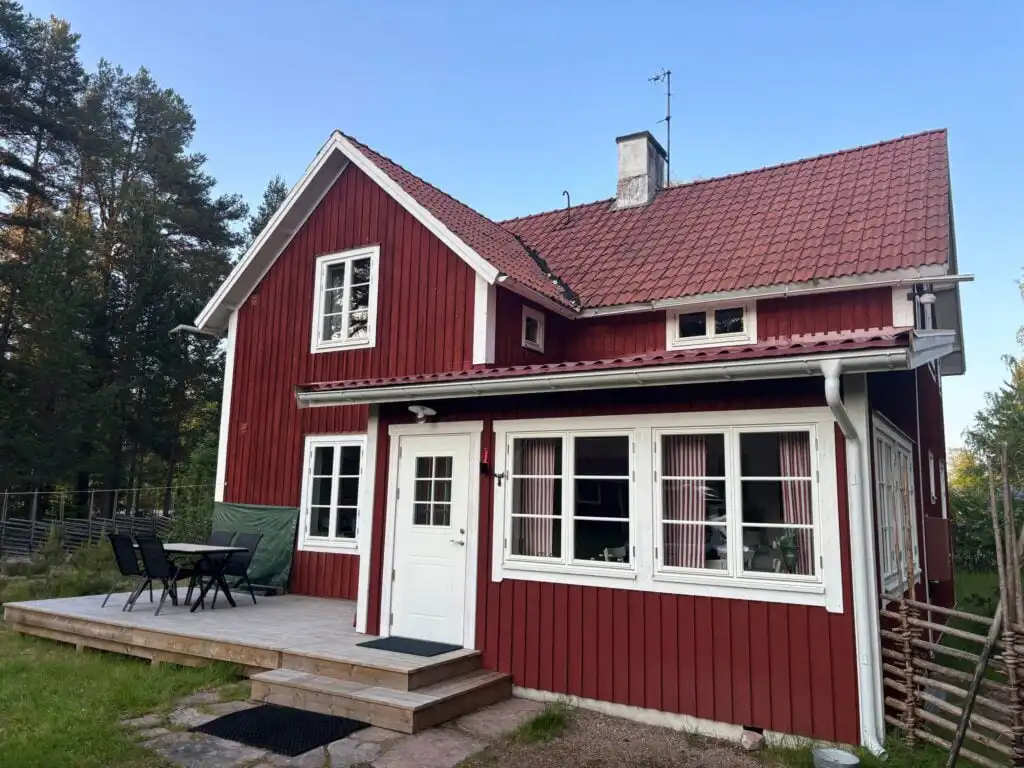 Außenansicht des Ferienhauses Hus Siknäs in Dalarna bei Mora