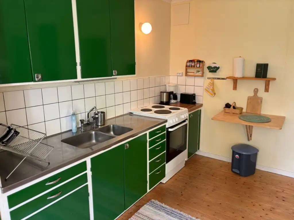 Küche der Ferienwohnung Liljekonvalj in Filipstad – Unterkunft in Värmland