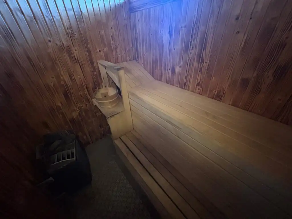 Holzsauna im Ferienhaus Havsörn in Kalv – Ferienhaus in Schweden mit Sauna