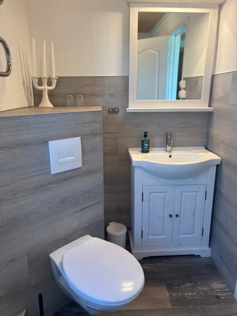Badezimmer im Ferienhaus Villa Bela in Högsby Småland