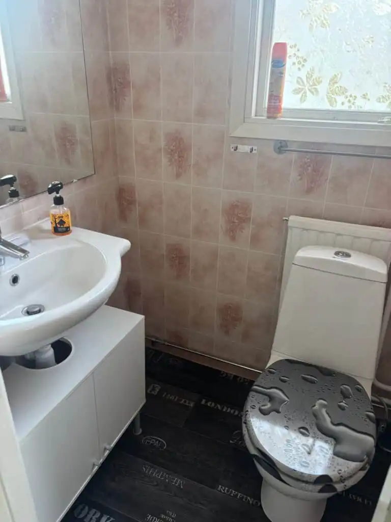 Gäste-WC im Hus Silverdalen in Småland bei Vimmerby