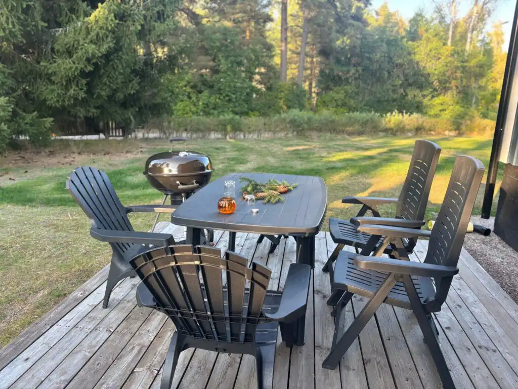 Terrasse am Hus Silverdalen in Silverdalen nahe Astrid Lindgren Welt