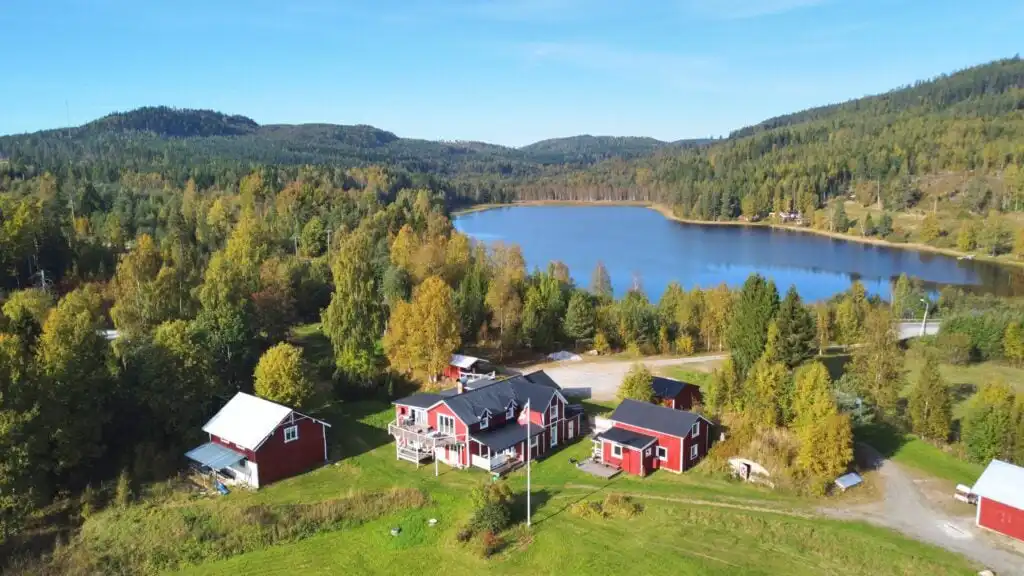 Seenlandschaft in Medelpad nahe der Ferienwohnung Seeglück Ramona