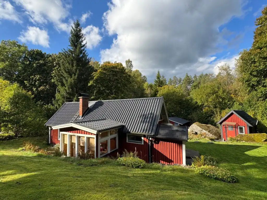 Smedens Hus in Trensum – historisches Ferienhaus in einer ehemaligen Schmiede in Blekinge