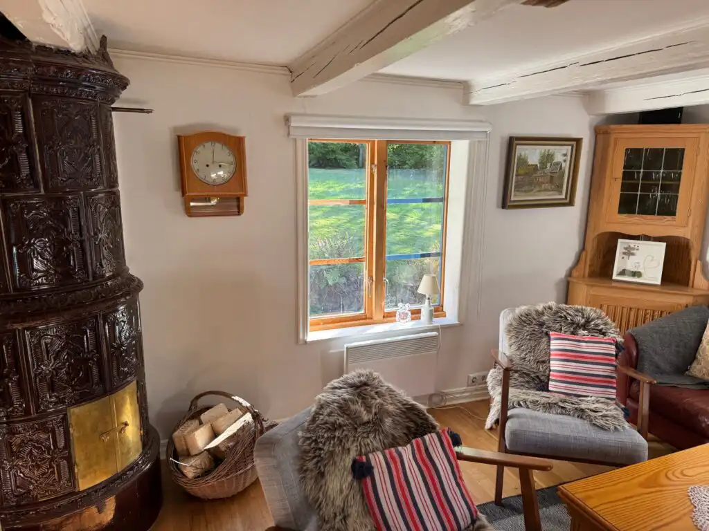 Küche im Smedens Hus – kleines Ferienhaus mit traditionellem Charme in Blekinge