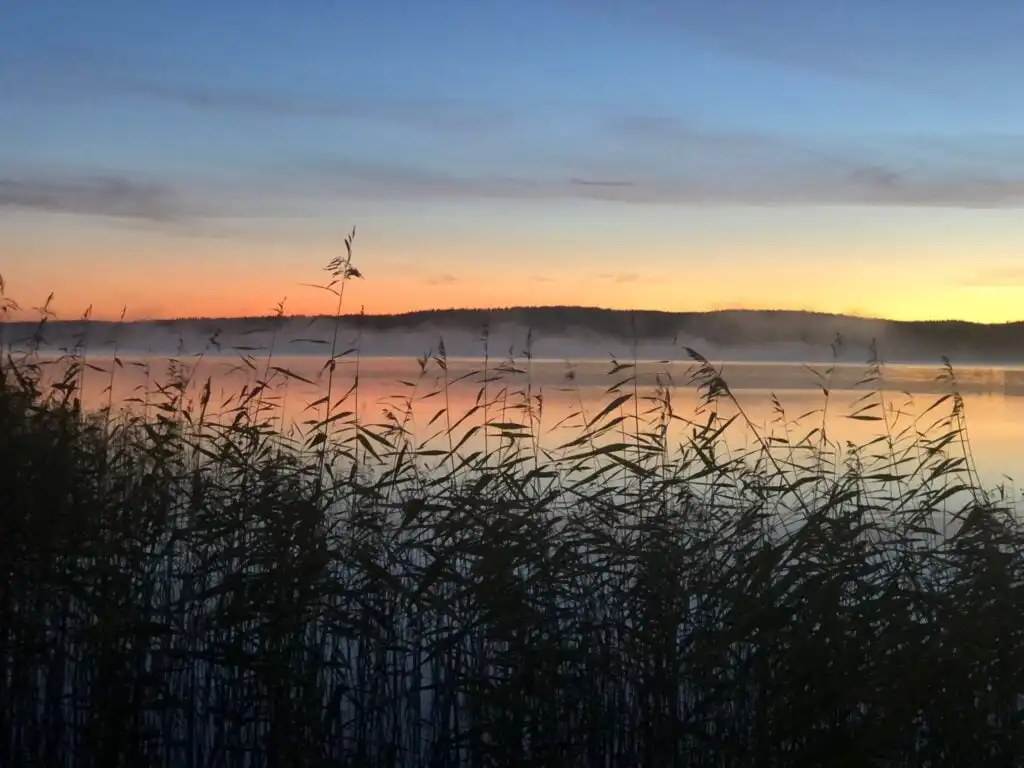 Abendstimmung am See Ullvettern in Värmland