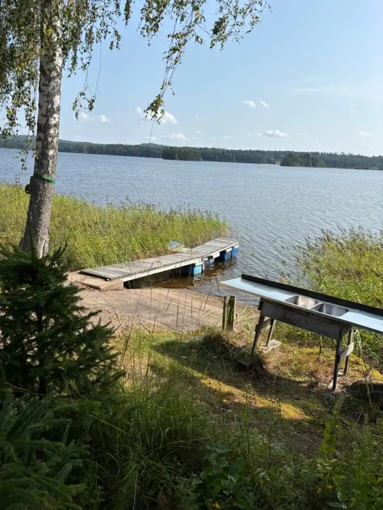 Uferbereich am See Ullvettern in Värmland