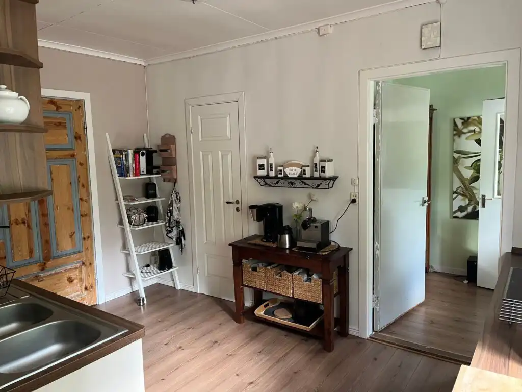 Küche der Banvaktstuga in Fliseryd – authentisches Ferienhaus in Småland