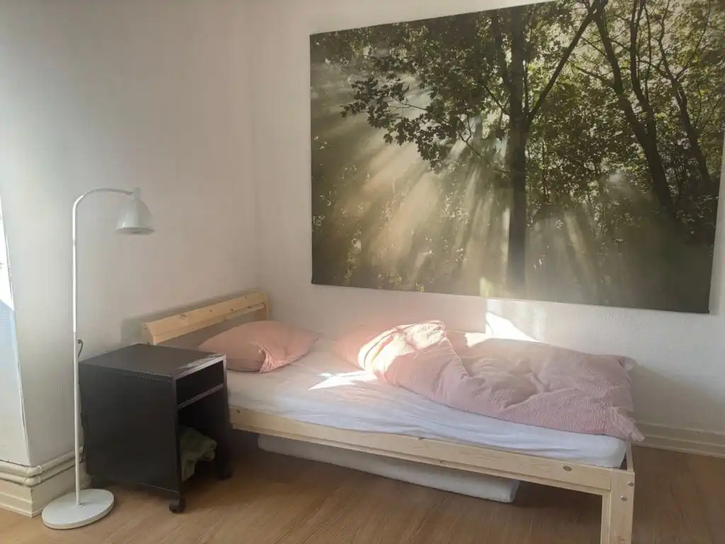 Gemütliches Schlafzimmer im Ferienhaus in Småland für erholsame Nächte