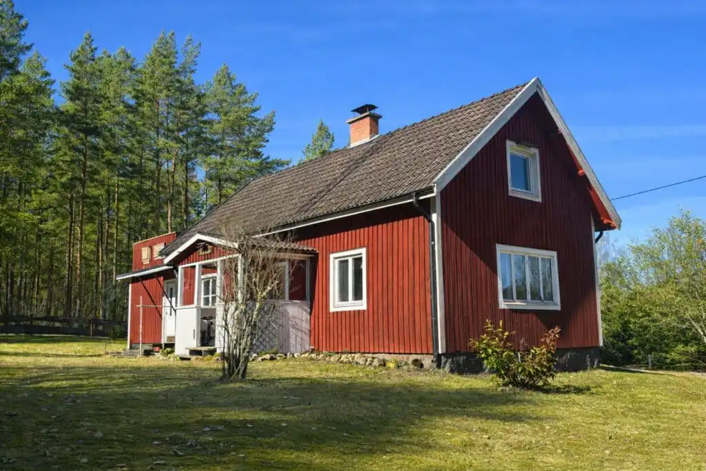 Rotes Schwedenhaus Hus Idås mit Garten und Natur rundherum in Småland