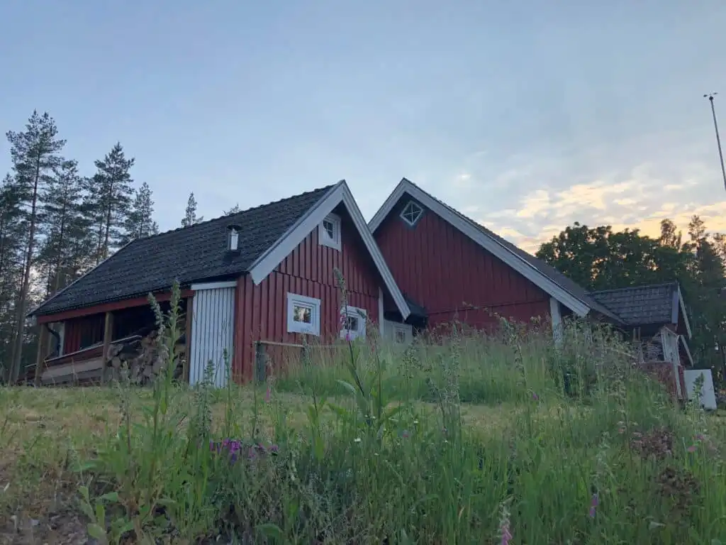 Ferienhaus mit Garten und Wiese in ruhiger Lage