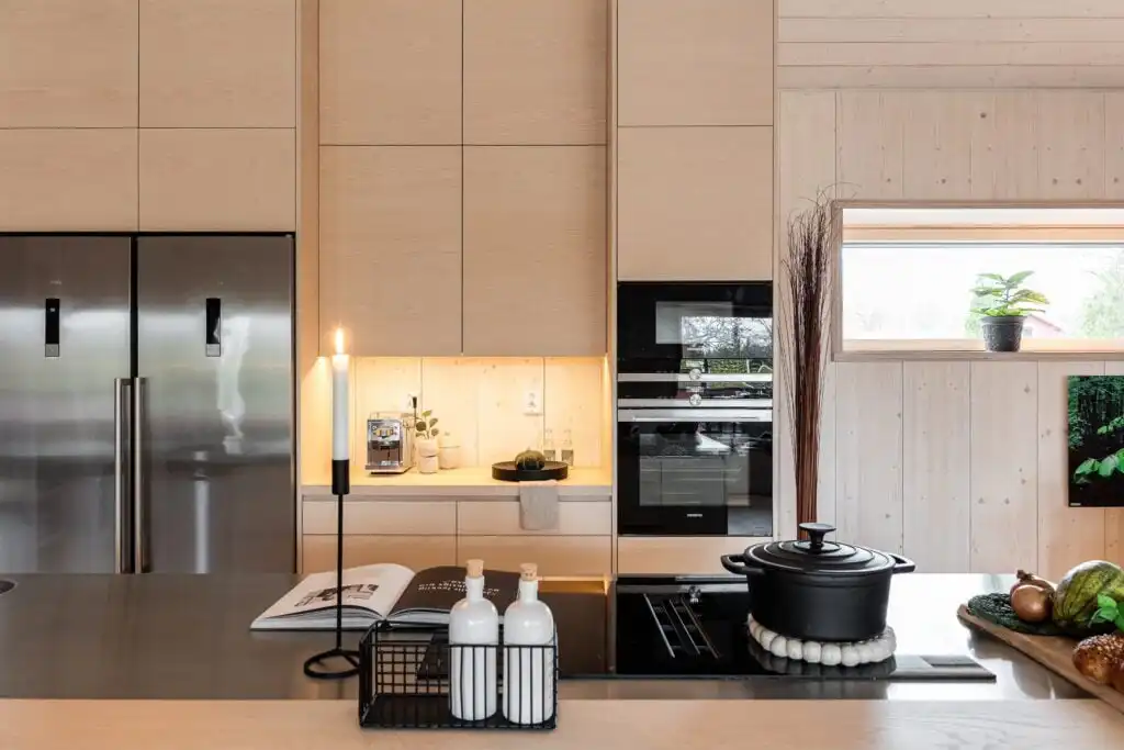 Hochwertige Design Küche im ökologischen Ferienhaus CIRCUITUS bei Växjö