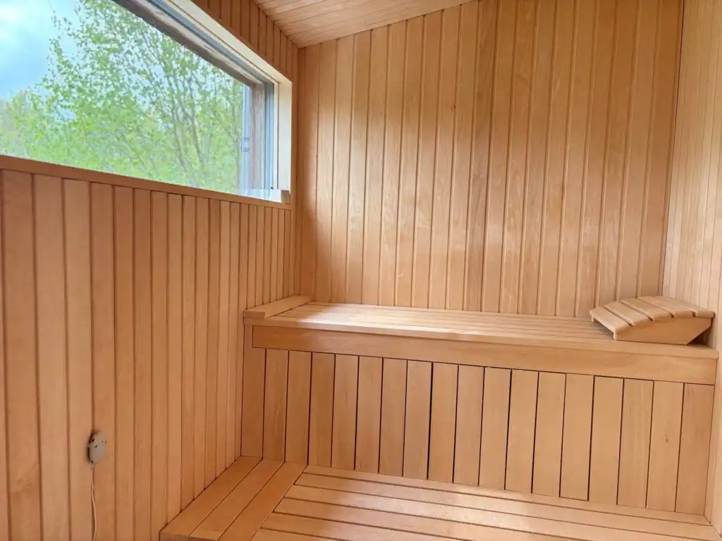 Moderne Sauna im nachhaltigen Design Ferienhaus CIRCUITUS