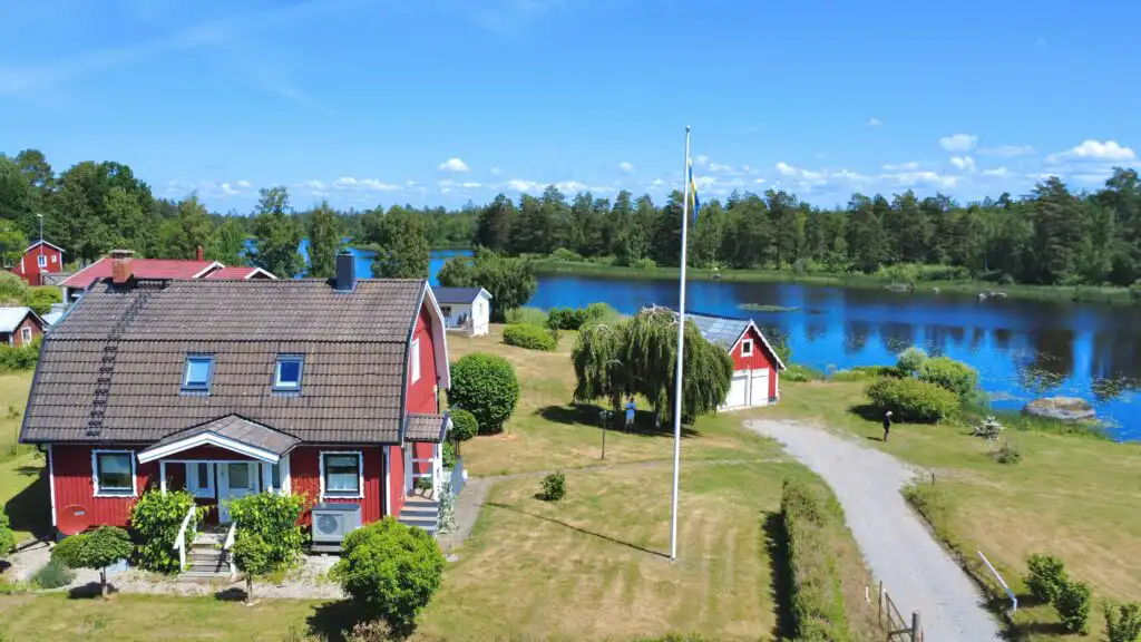 Villa Saleboda direkt am See bei Holmsjö in Blekinge