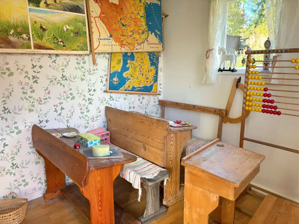 Spielanlage im Ferienhaus Hus Bubbarbso – Freizeitbereich für Kinder und Familien