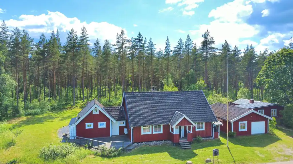 Villa Yasjö für bis zu 6 Personen am See Yasjön