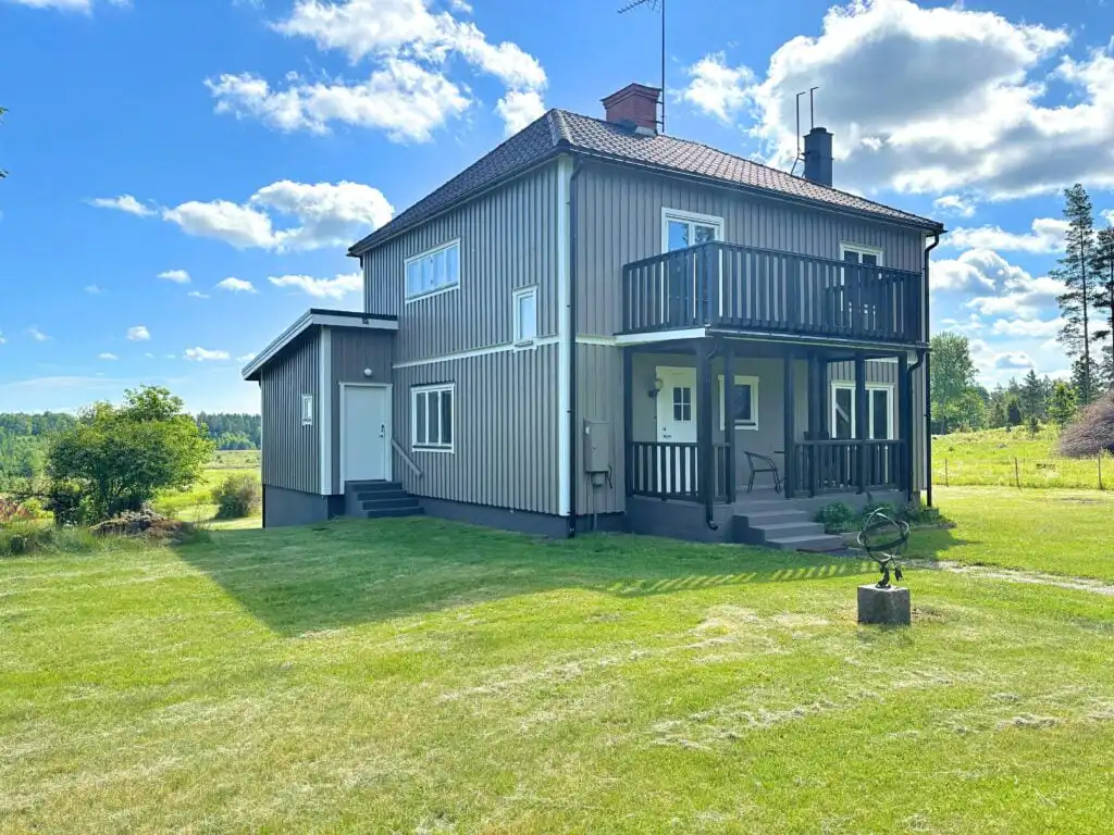 Großes Ferienhaus in Alleinlage nahe Vimmerby