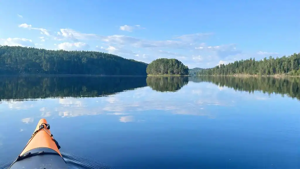 Kanutour auf einem der vielen Seen in Dalsland