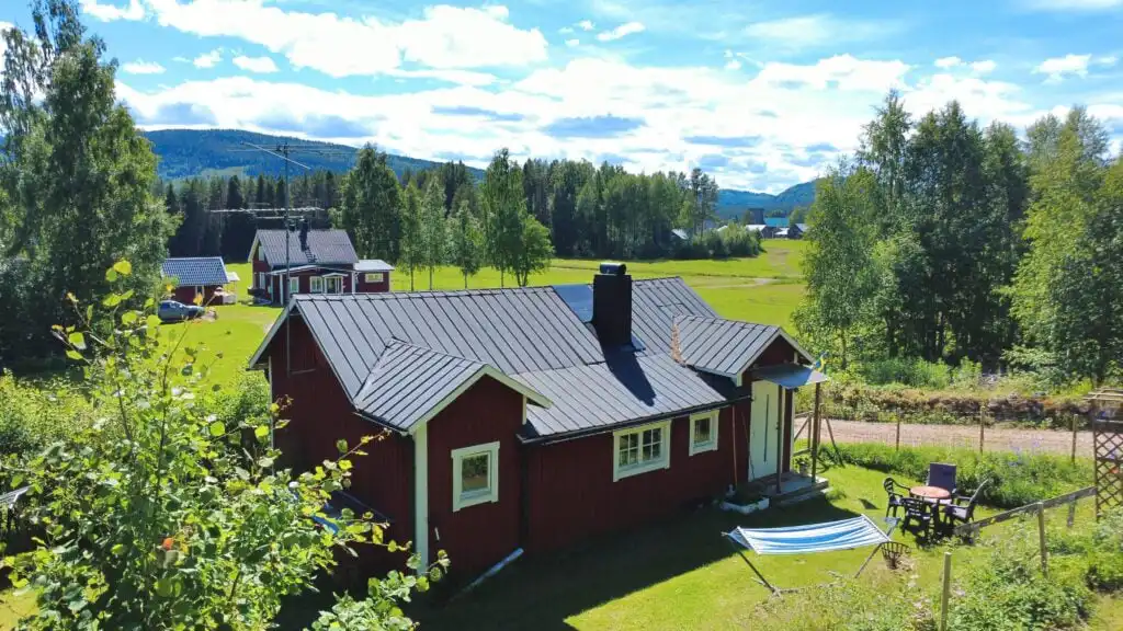 Hus Hammerstrand – rustikales Ferienhaus in Krångede im Ragundatal, Jämtland