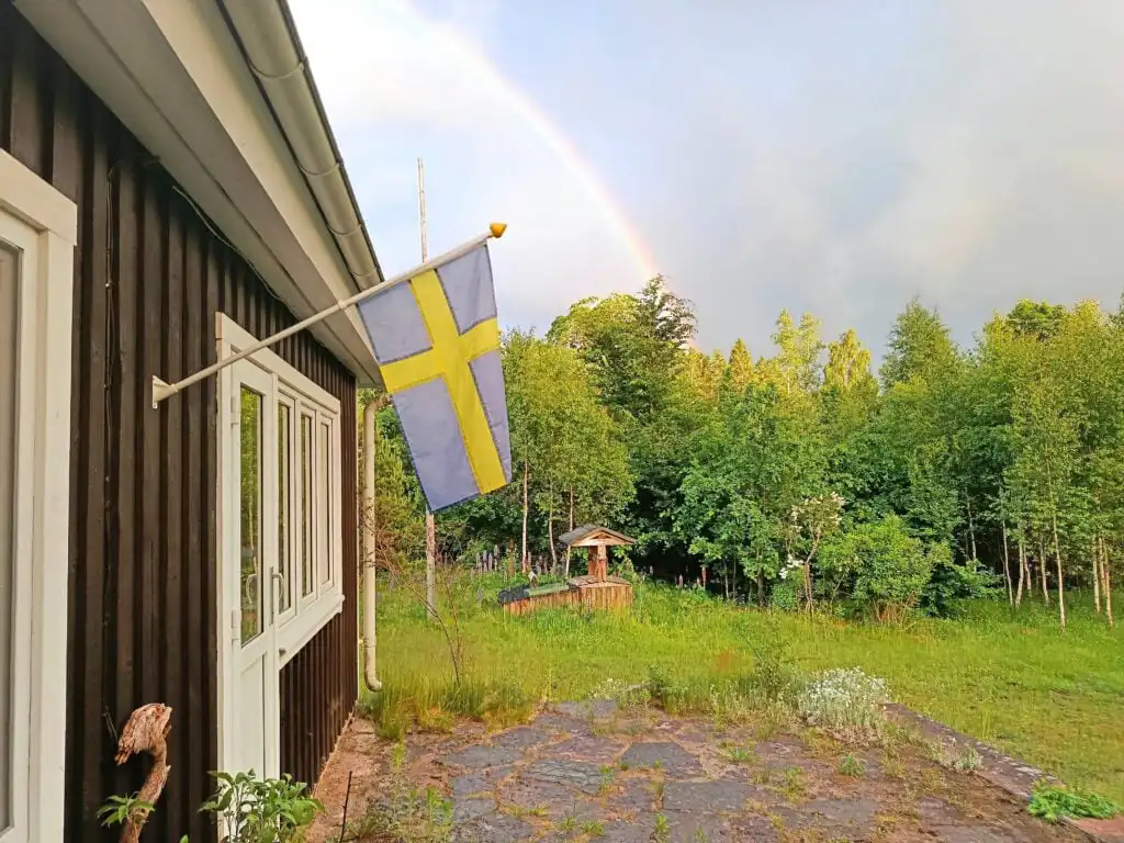 Eingangsbereich und Terrasse des Solkullen i Kalvshult in Småland