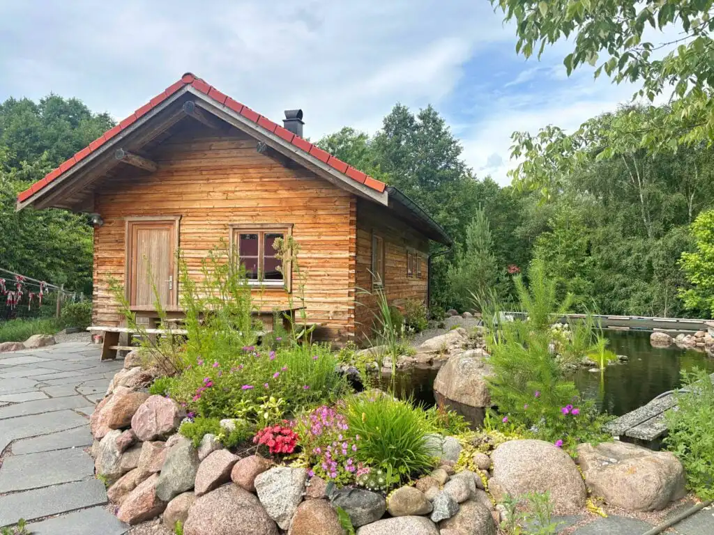 Ferienhaus Fjällstugan umgeben von Wäldern in Ydre