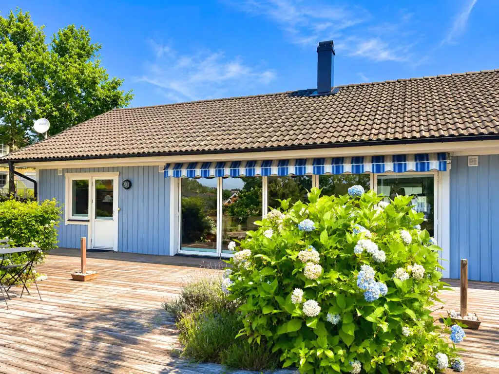 Modernes Ferienhaus Blå Havet mit Terrasse in Figeholm