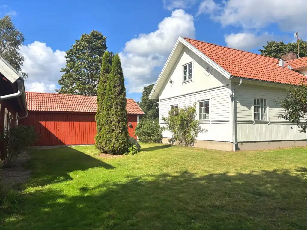 Linnéagården mit großem Garten für Familien in Südschweden