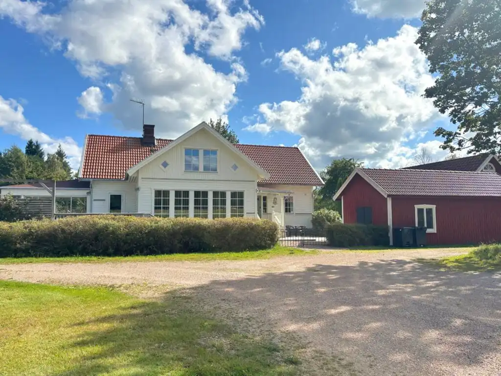 Großes Ferienhaus Linnéagården für Familien und Gruppen in Småland