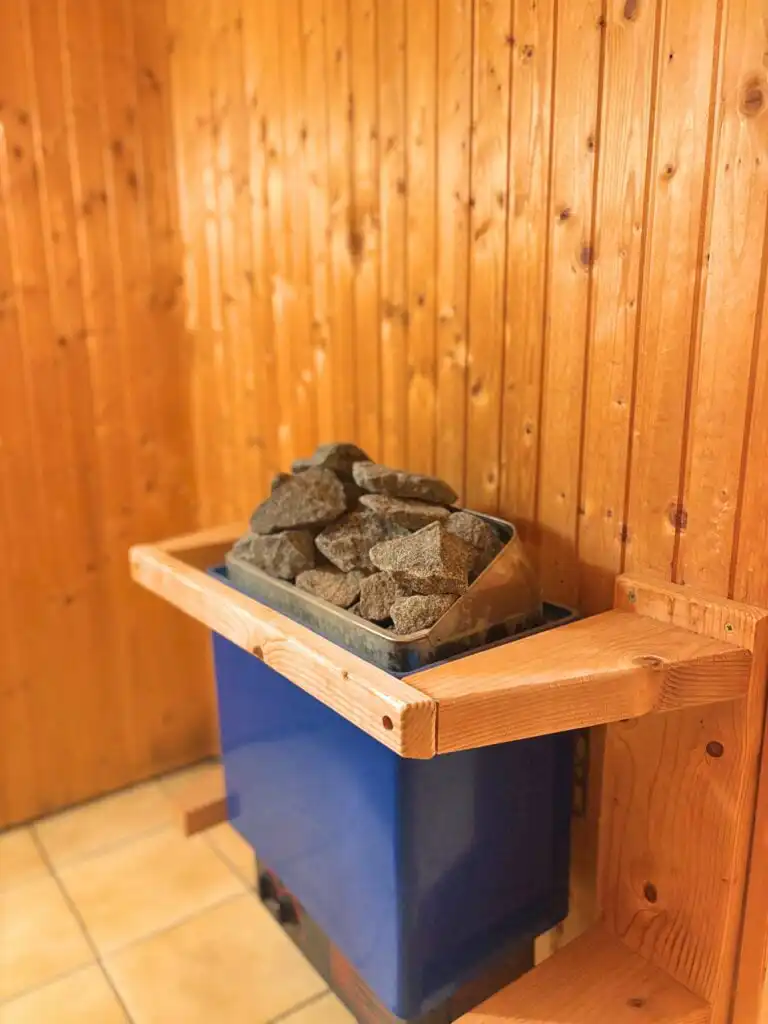 Saunabereich im Ferienhaus Linnéagården in Småland