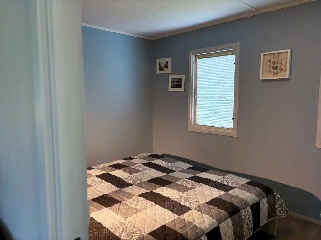 Gemütliches Schlafzimmer im Hus Västerlyckan nahe dem Västersjön